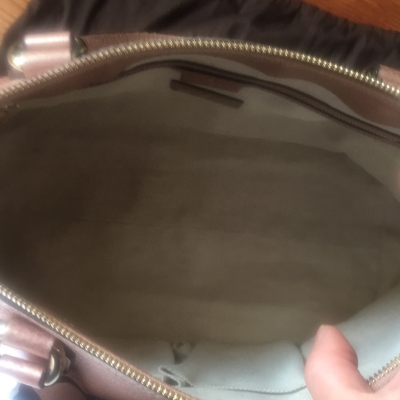 Gucci Soho Interlocking Handbag - Picture 9 of 9